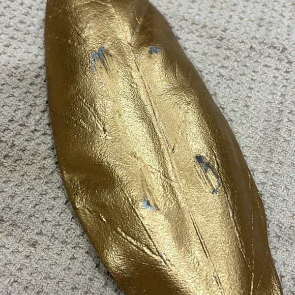 Super Cute Pier 1 Ceramic Leaf - Picture 3 of 4